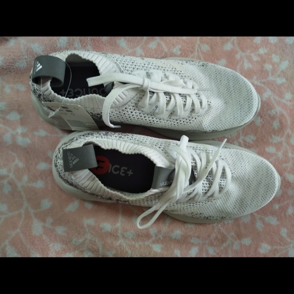 Addidas bounce+ size 11 - Picture 2 of 3